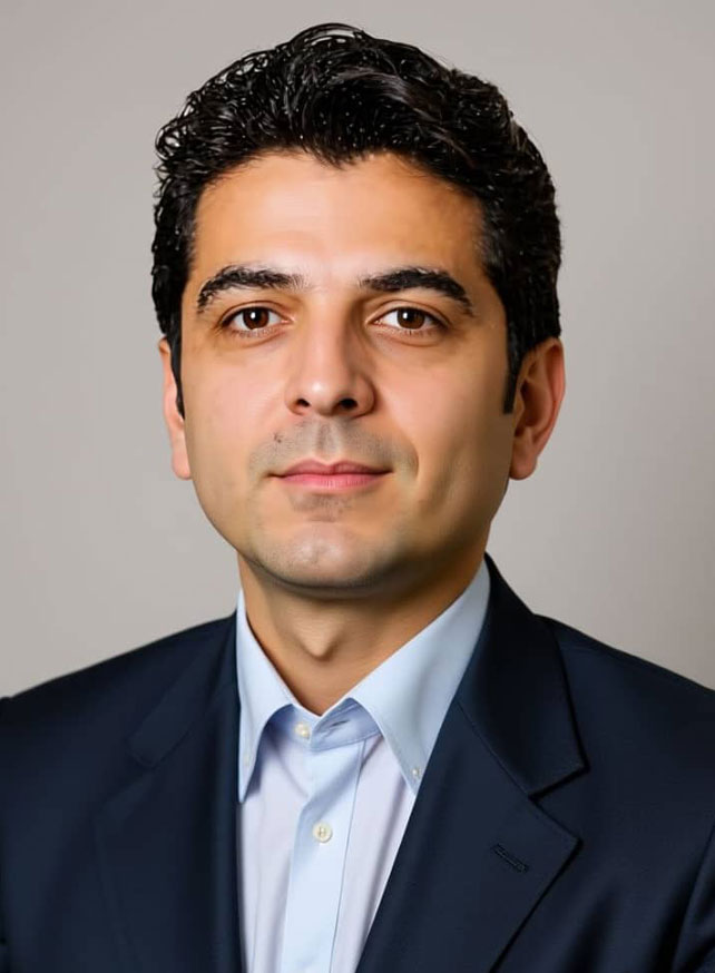 آقای بهزاد فخار